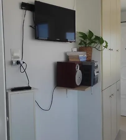 Neos Kosmos Apartment